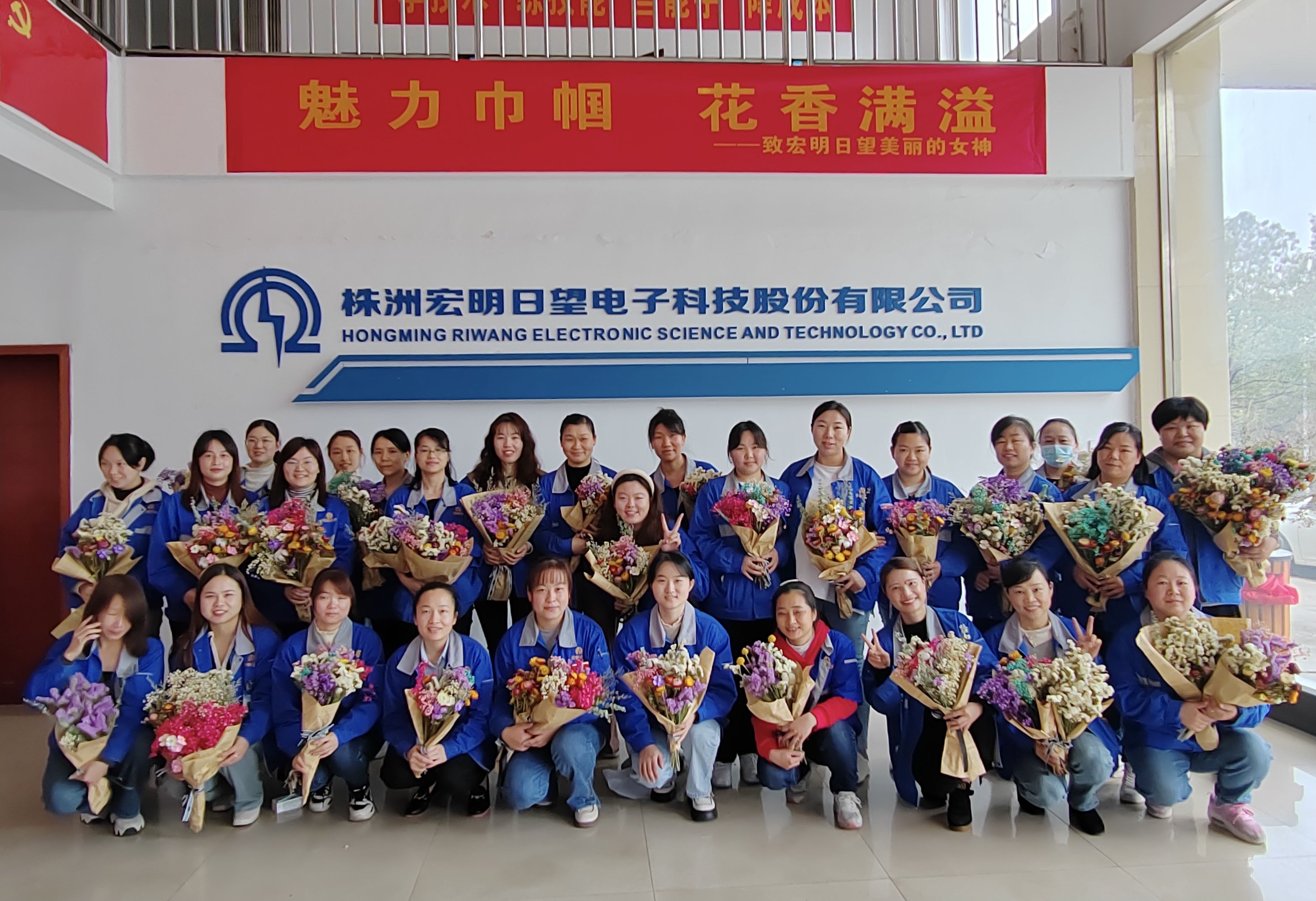 火博网页版登录入口_火博(中国)
,宏明日望,株洲电子科技,湖南电容器,株洲电容器,电容器